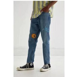 NWT Urban Outfitters BDG Dad Slim Tapered Fit Patched sz. 29/30